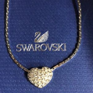 Gorgeous Swarovski Crystal Heart Necklace
